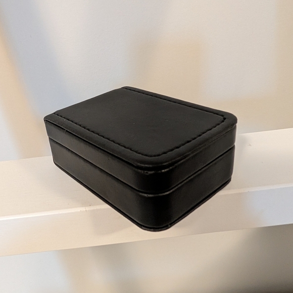 🖤 Vintage Harley-Davidson Gold and Blue CVO Collectible Key with Case - Picture 3 of 4